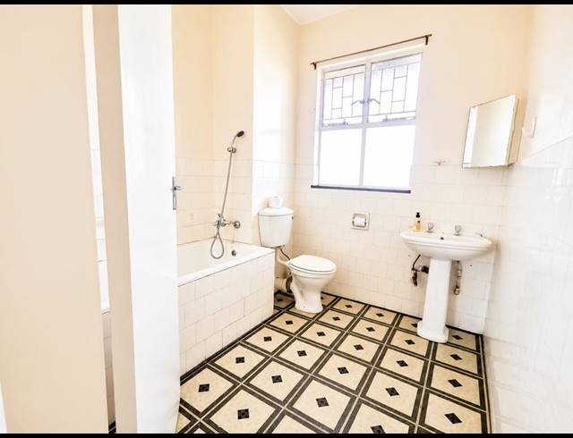 1 BEDROOM PROPERTY TO RENT IN CASSELDALE